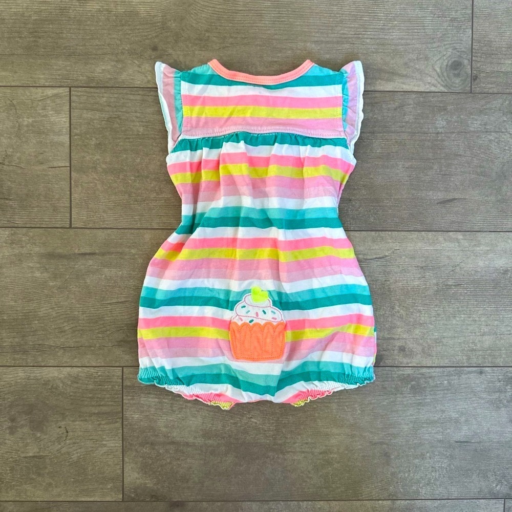 Carters Baby Girl Striped Button Romper Size 9 months cupcake striped pastel